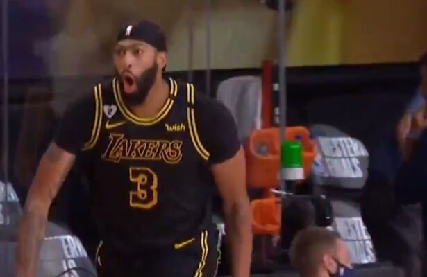 Video: Anthony Davis Seen Yelling 'Kobe' After Hitting Buzzer-Beater vs ...