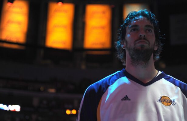 Pau Gasol opens up on opportunity to join Lakers this season: 'It would be  very special' - Lakers Daily