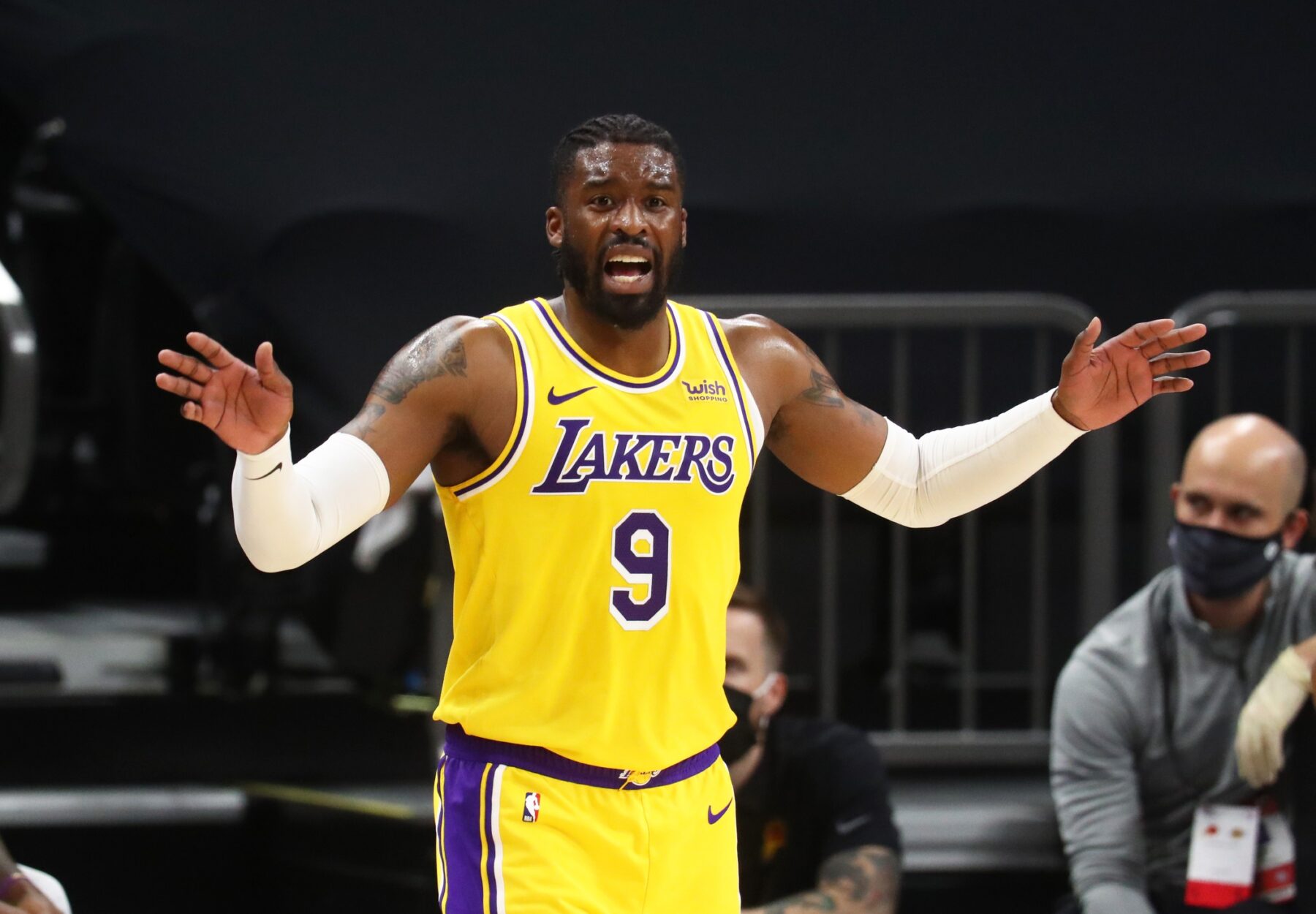 Wesley Matthews admits coming off bench for Lakers has 'absolutely'  affected his rhythm - Lakers Daily
