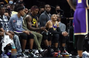 LeBron James and Lakers bench