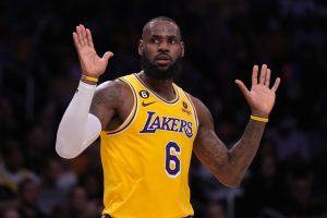 LeBron James sends social media world into frenzy with provocative