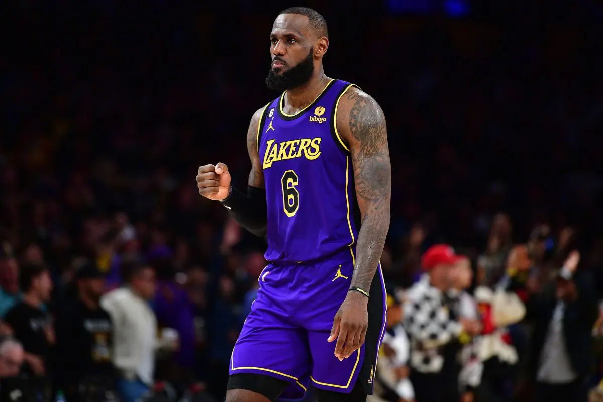 LeBron James posts photos in full Lakers jersey for first time