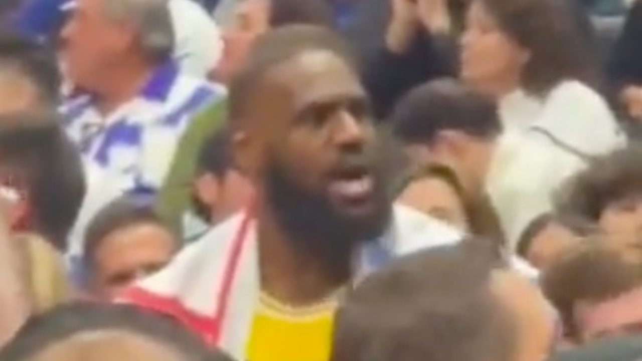 LeBron James showed up at the Rams game, so L.A. fans yelled 'KOBE