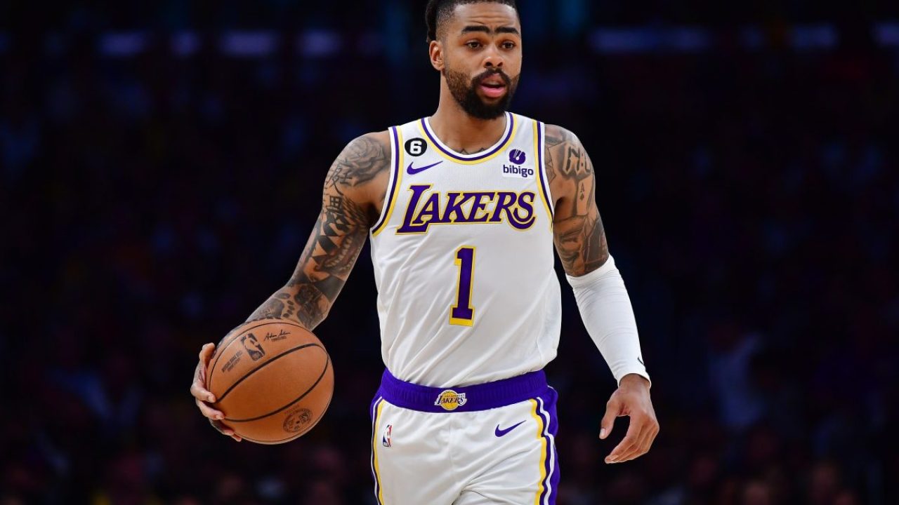 Darvin Ham speaks out on D'Angelo Russell getting potentially benched -  Lakers Daily