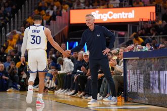 Stephen Curry and Steve Kerr