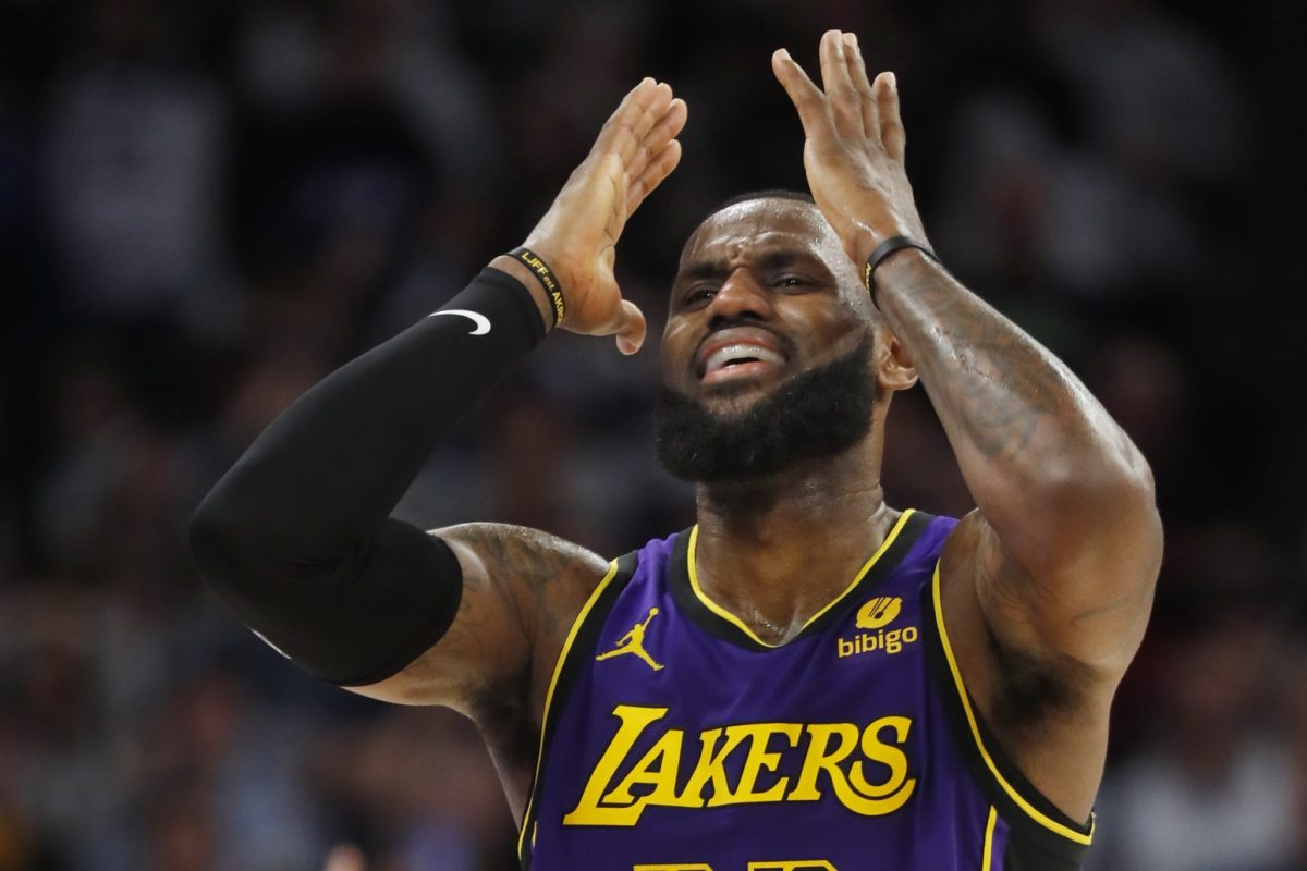 NBA Ref Explains Why LeBron James Wasn’t Credited With 3-pointer Even ...