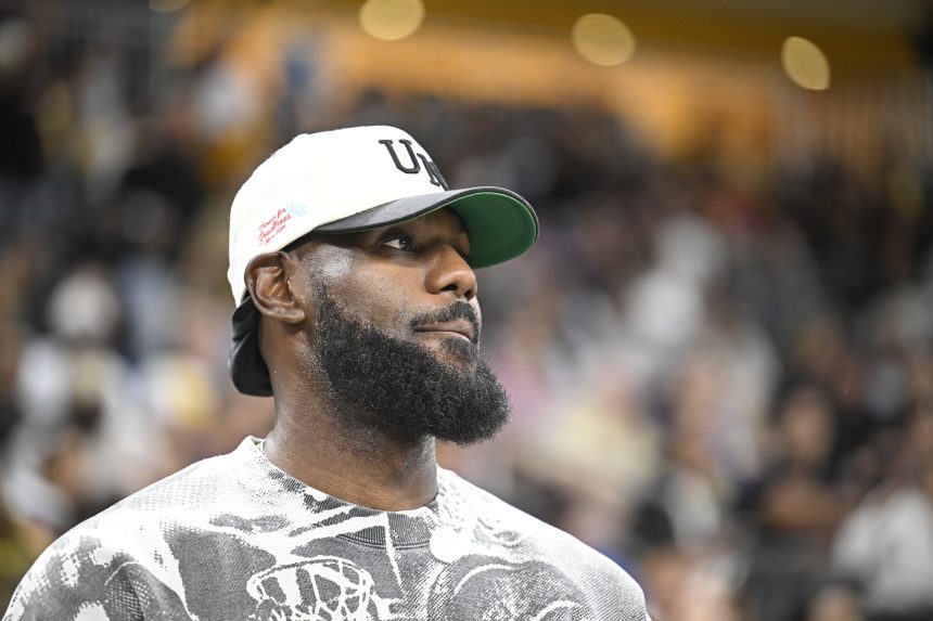 LeBron James Lakers